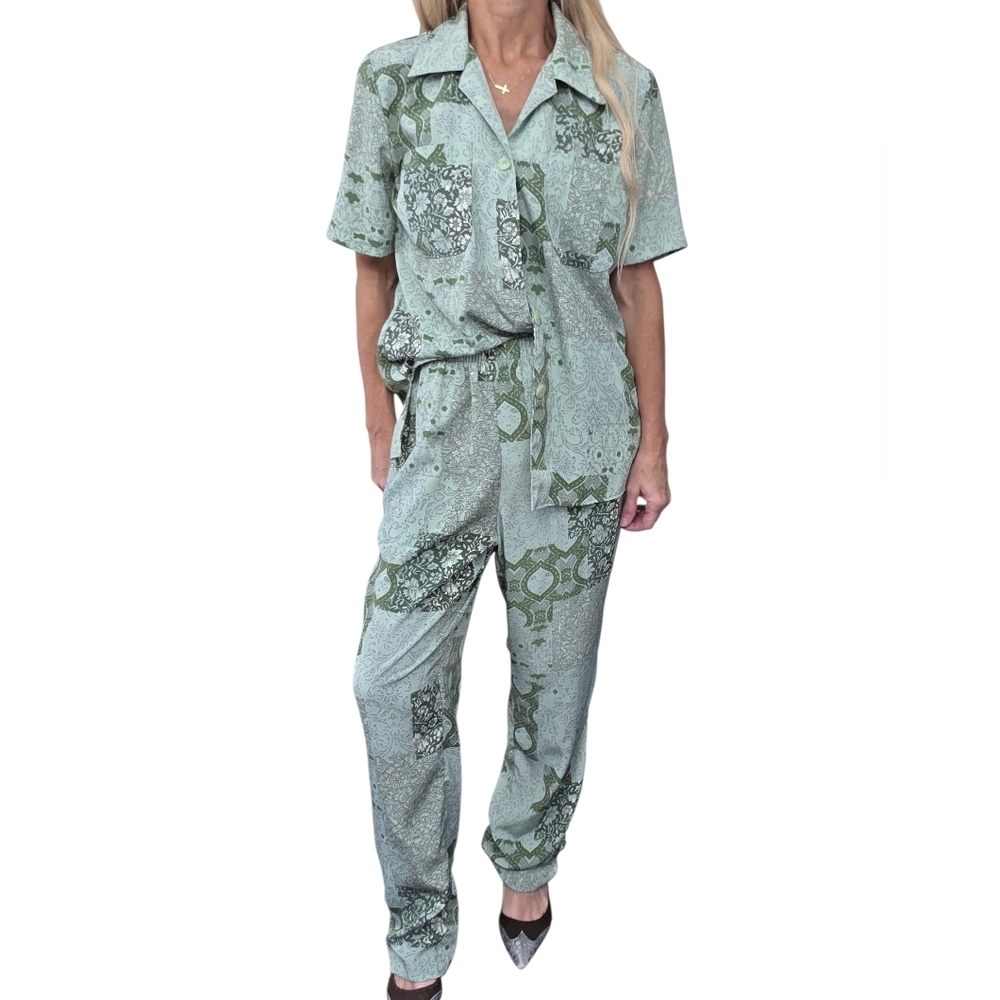 Brownstone Studio New York Two Piece Set Size 8 Printed Top & Pants